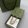 Metal necklace