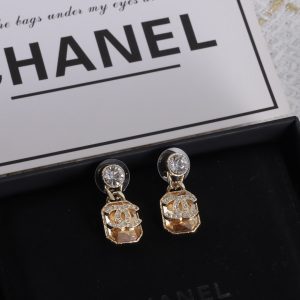 Golden gemstone earrings
