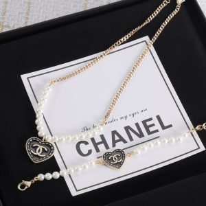 Hot selling necklaces, bracelets, sets