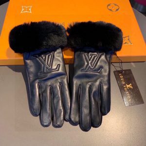 New exclusive touch screen women’s gloves cashmere lining for better warmth sheepskin gloves