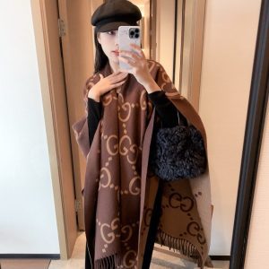 The latest classic wool shawl 95% wool content