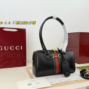 Bestselling Boston Handbag — 28 x 16 x 11 cm