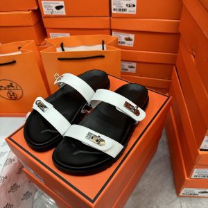 Exquisite, minimalist, and elegant slippers