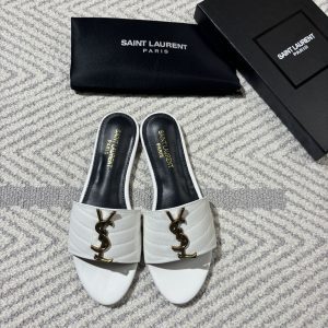 Exquisite, minimalist, and elegant slippers