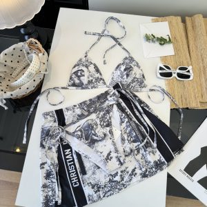 Fashionable classical one piece swimsuit