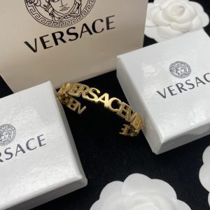 Alphabet classic bracelet