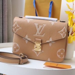 Classic Womens Messenger Bag