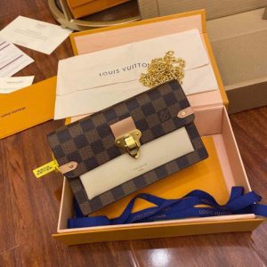 Chain Wallet Shoulder Bags
