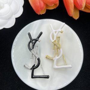 Fashion Rhinestone Brooch
