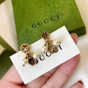 Flower Pearl Earrings