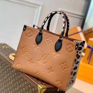 Brown Medium Tote Handbags