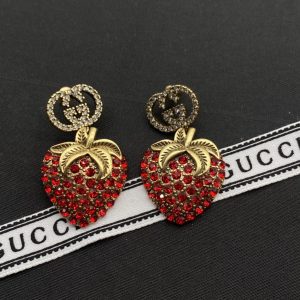 Retro Heart-shaped Necklace Earrings
