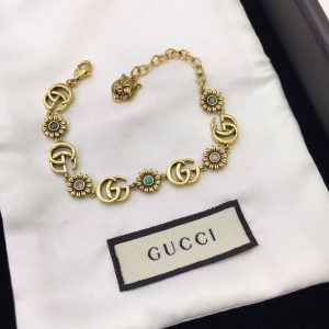 Retro Flower Bracelet