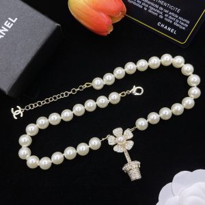 Pearl Flower Necklace