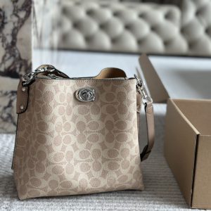 New Bucket Bag Size: 24*23cm