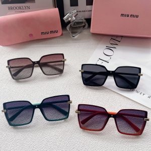 Sunglasses large frame slimming glasses