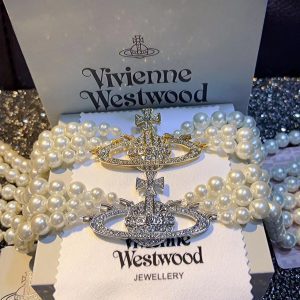Women's Pearl Universe Necklace