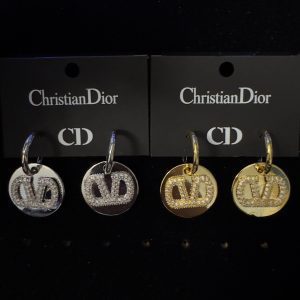 Round full diamond earrings