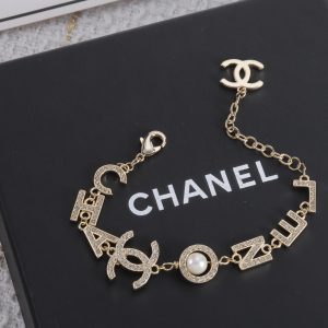 Flower bracelet