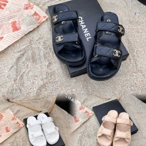 Bread style sandals