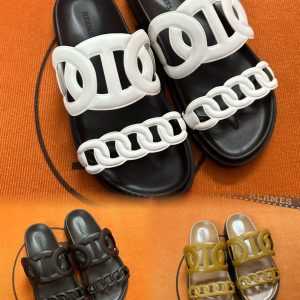 Exquisite, minimalist, and elegant slippers