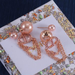 Pearl tassel earrings