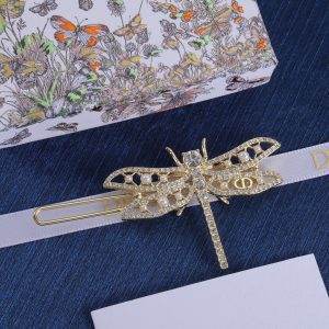 Butterfly pearl diamond hairpin