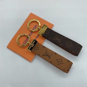 Gold classic exquisite keychain