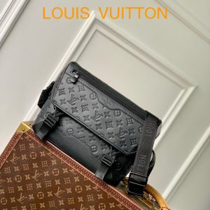 Postman leather embossed bag 33*22.5*11
