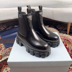 Classic Monogram Retro Work Boots for Fall and Winter