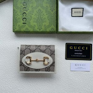 Old flower pig nose clutch bag 10*8*3.5CM