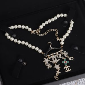 Gold Pearl Pendant Hanger Tassel Necklace