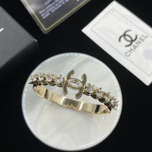 Gold vintage pendant earrings